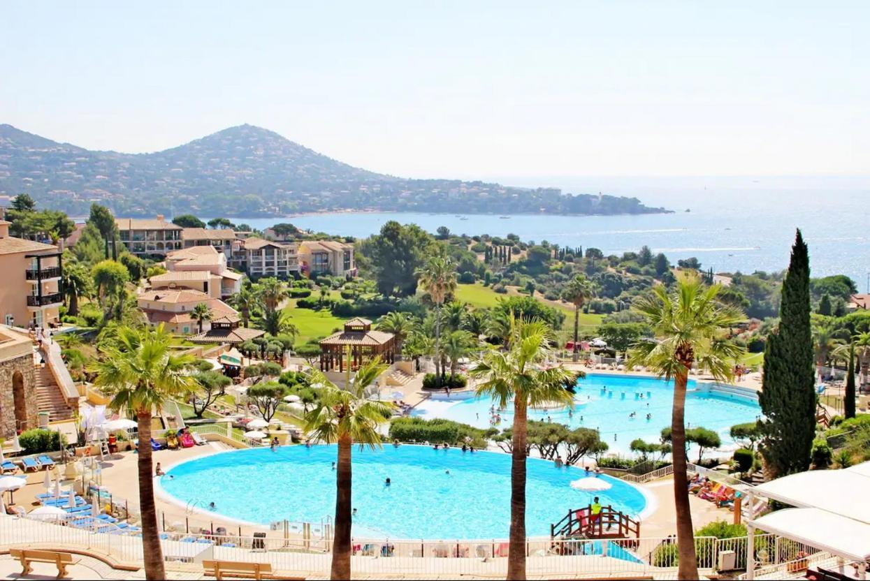 Appartements Modernes Vue Mer A Cap Esterel Saint-Raphaël المظهر الخارجي الصورة